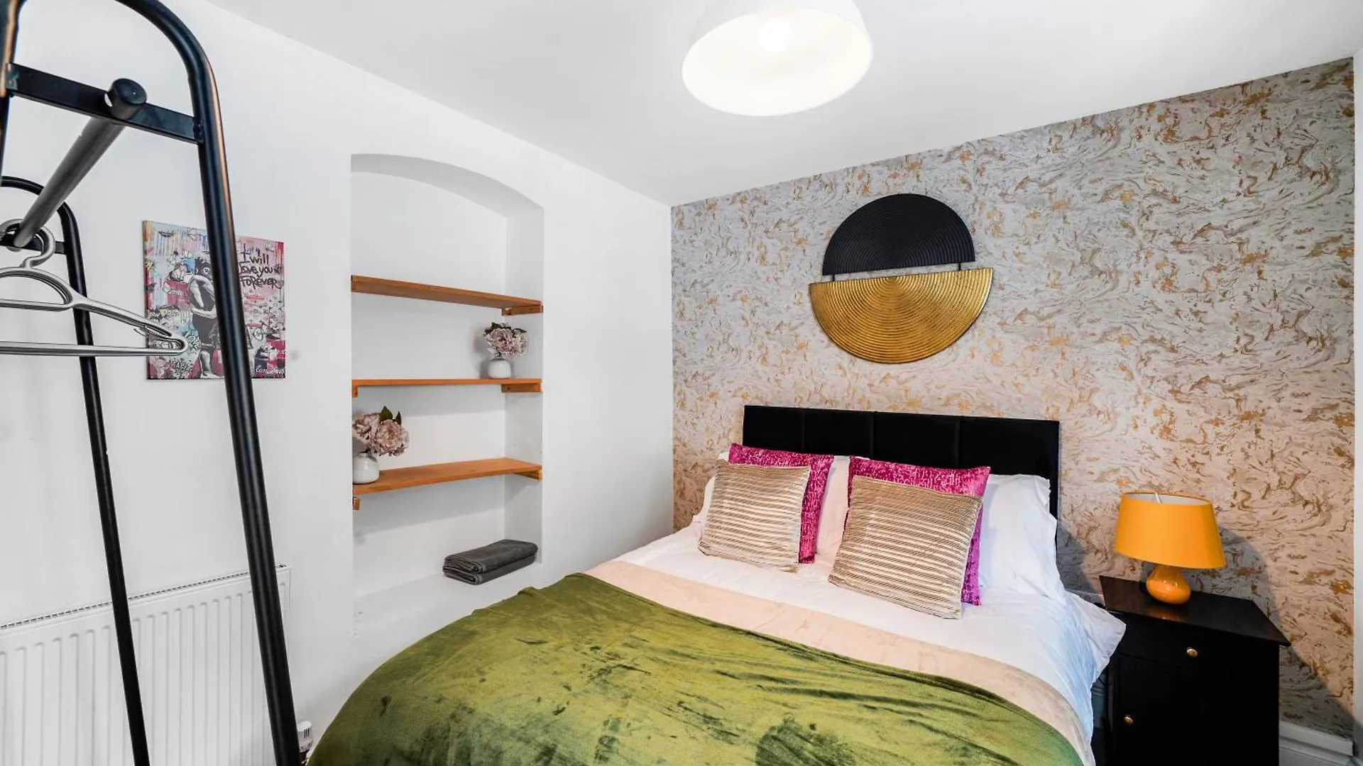 Classy Abode In Hackney - Garden - Sleeps 6 Apartment London United Kingdom