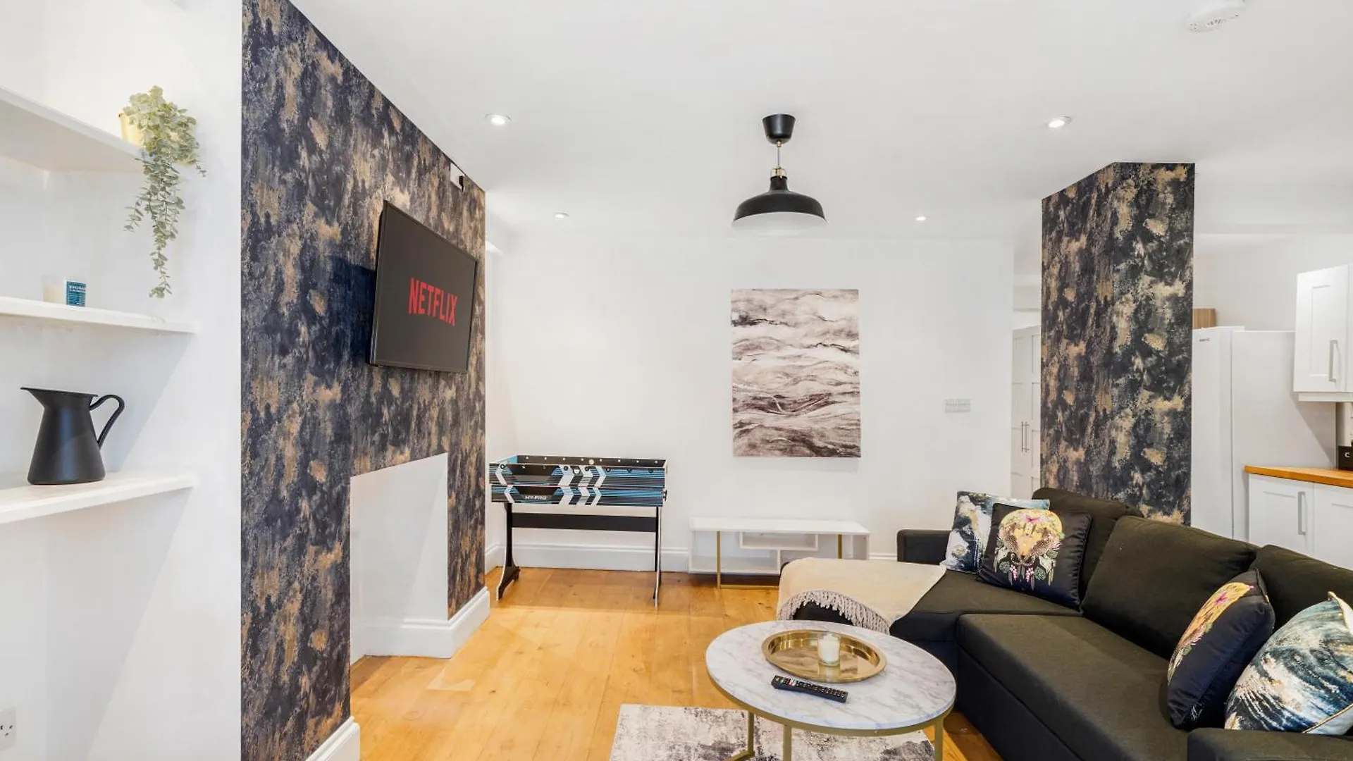 Classy Abode In Hackney - Garden - Sleeps 6 Apartment London United Kingdom